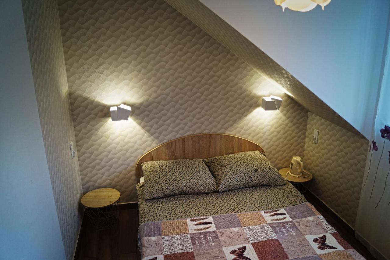 E&M Bed & Breakfast Mikołajki Bagian luar foto