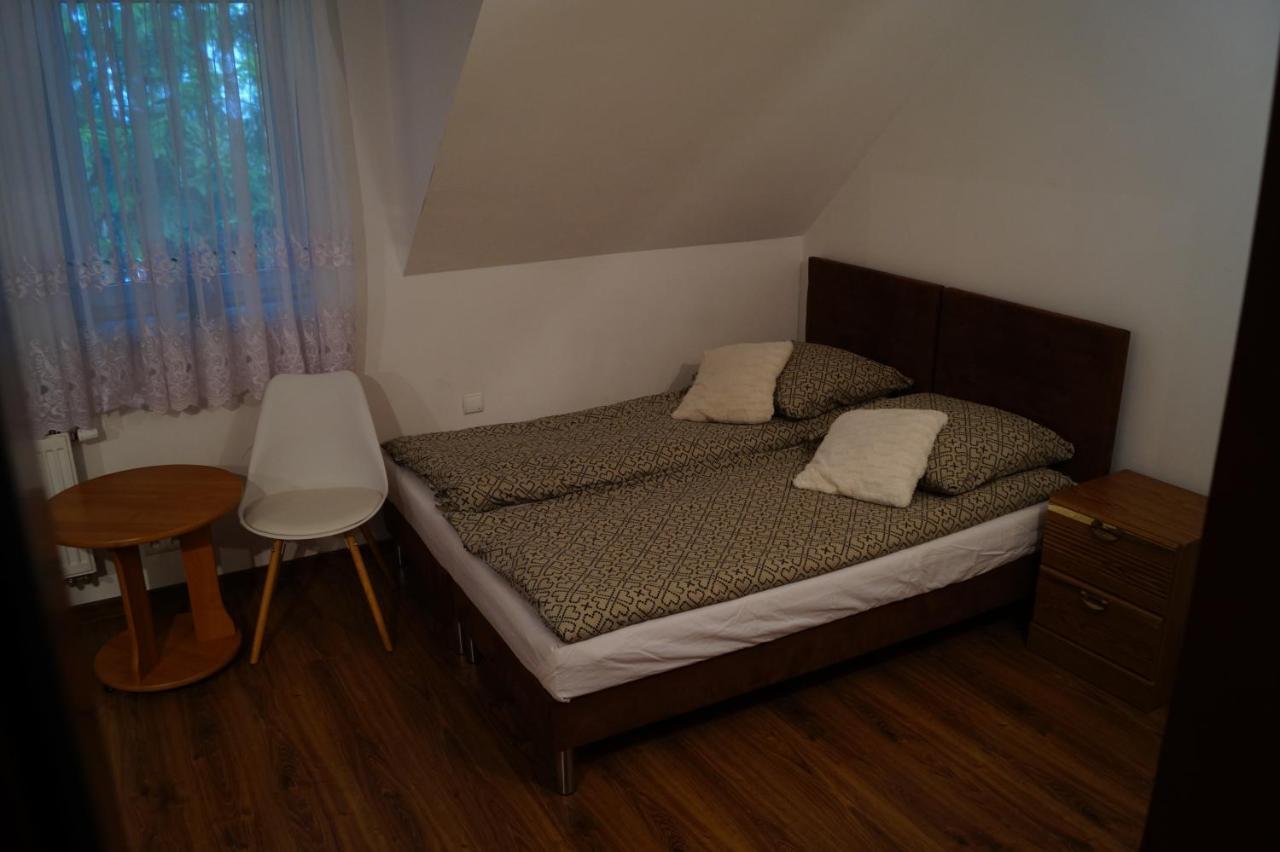 E&M Bed & Breakfast Mikołajki Bagian luar foto
