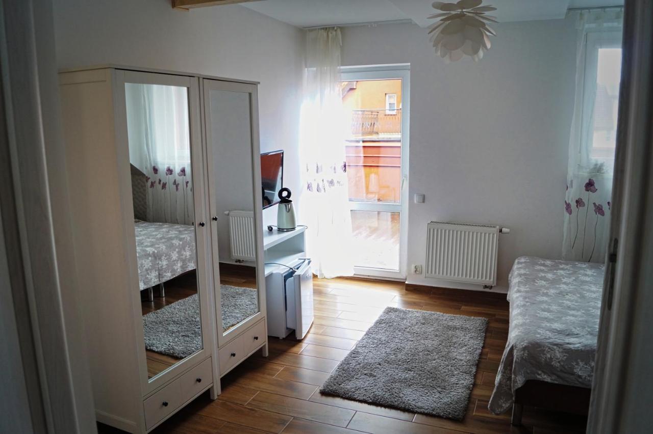 E&M Bed & Breakfast Mikołajki Bagian luar foto